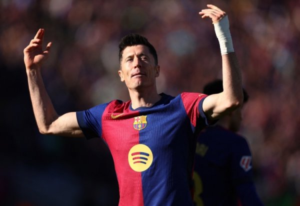 Lewandowski: There are not many excellent strikers now, and I haven t seen many players who can score 40 goals in two to three consecutive seasons